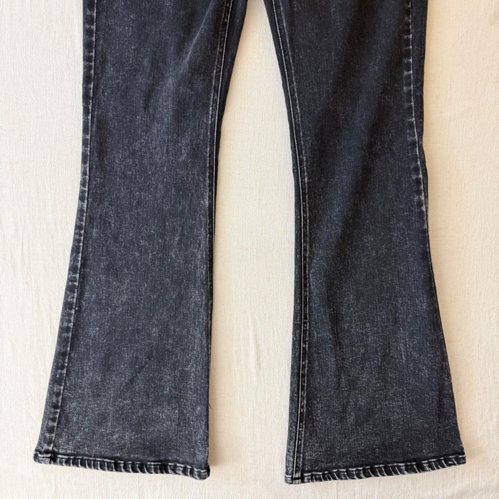 KanCan Amirah Ultra High Rise Flare Jeans 15/31 Black Acid Wash Y2K - Picture 8 of 9